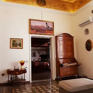 Casa De Spuches , Palermo Italia